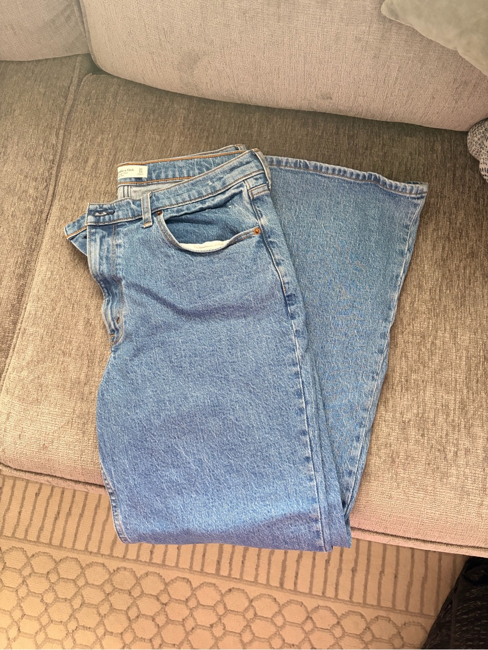 Abercrombie & Fitch Vintage Flare Women Jeans